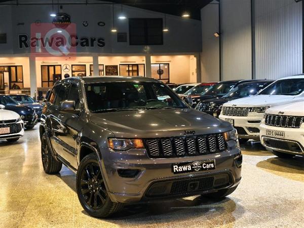 جيب جراند شيروكي 2021 للبيع في العراق - اربيل